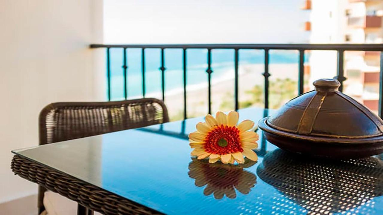 Apartamento En La Playa Con Vistas De Ensueno Almuñécar Екстериор снимка